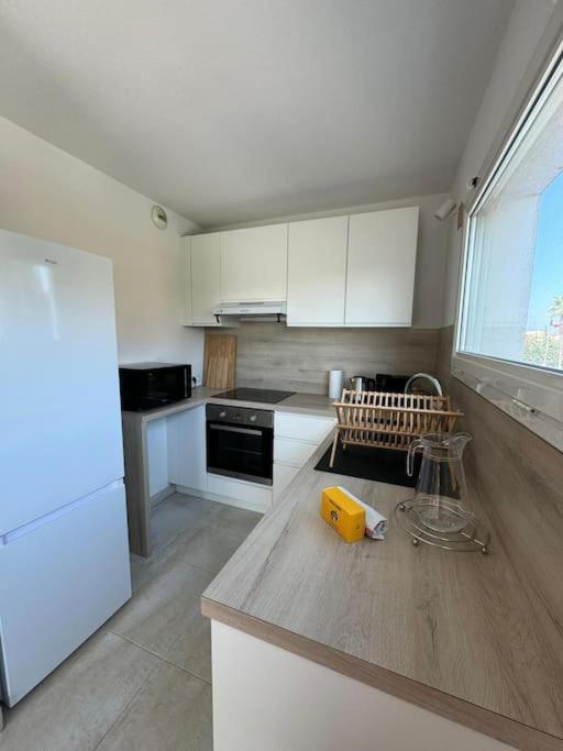 Suberbe Appartement Climatise Avec Terrasse Saint-Raphaël Eksteriør bilde